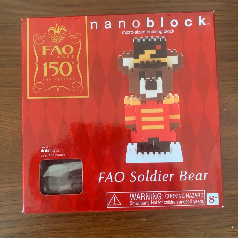 FAO Schwarz 150th Anniversary Nanoblock FAO Soldier Bear [Designed by Kawada]